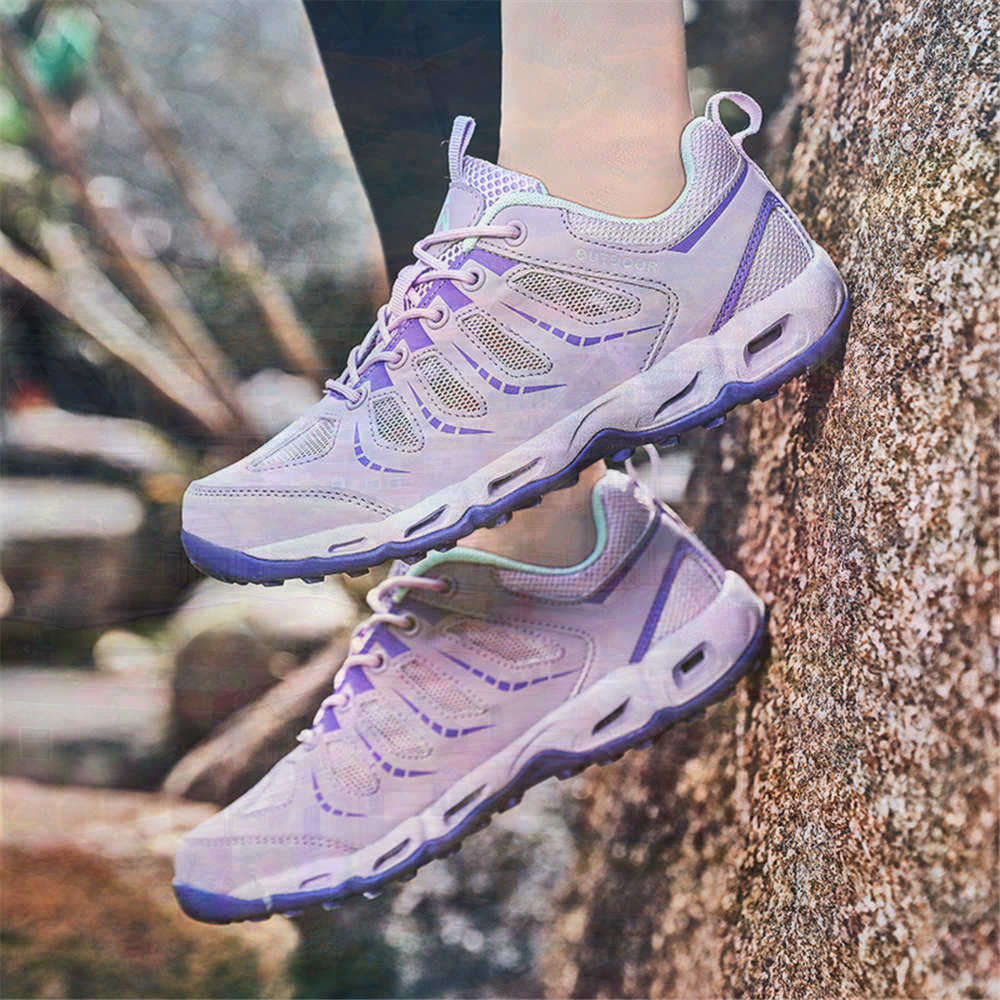 Sumer Round Tip Silver Sneaker - огляд і ціна Badminton Kids